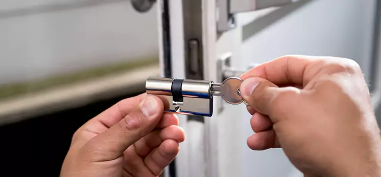 Emergency Locksmith for House Amherst Center