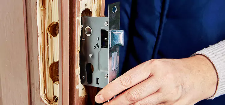 Garage Door Lock Replacement Amherst Center